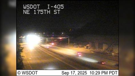 Traffic Cam Bothell: I-405 at MP 23.3: NE 175th St Player