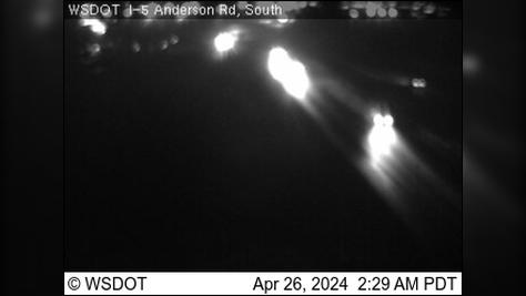 Traffic Cam Mount Vernon › North: I-5 at MP 225.1: Anderson Rd (South) Player
