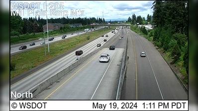 Traffic Cam Vancouver › North: I-205 at MP 28.6: Millplain Ramp Meter NB Player