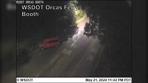 Traffic Cam Friday Harbor › South: WSF Orcas Ferry Booth Player