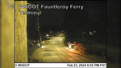 Traffic Cam Seattle › North: WSF Fauntleroy Way looking North Player