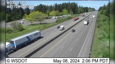 Traffic Cam Olympia: I-5 at MP 93.2: Maytown South Player