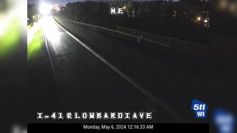 Traffic Cam Bellevue: I-41 at Lombardi Ave Player