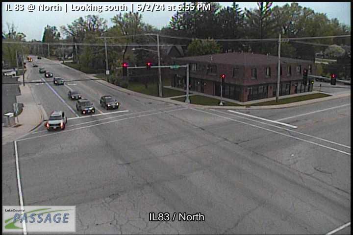 Traffic Cam IL 83 at North - South Player