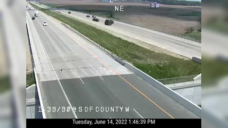 Milton Junction: I-39/I-90 @ S. of County M Traffic Camera