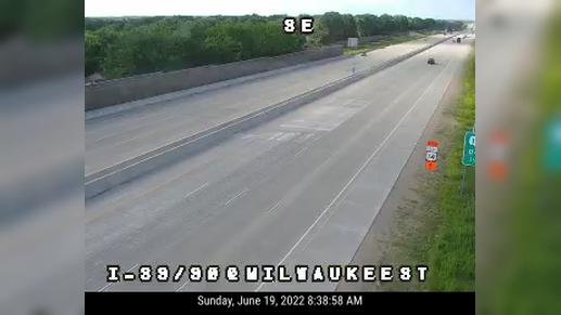 Janesville: I-39/I-90 @ Milwaukee St Traffic Camera