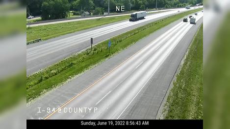 Traffic Cam Pabst Farms: I-94 @ County P Player
