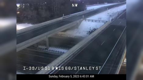 MacArthur Heights: I-39/US 51 at WIS 66/Stanley St Traffic Camera