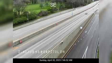 Traffic Cam Wausau: I-41/US 45 at Capitol Dr Player