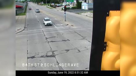 Traffic Cam Fair Park: 84th St WI 181 @ Schlinger Ave(S of I-94) Player