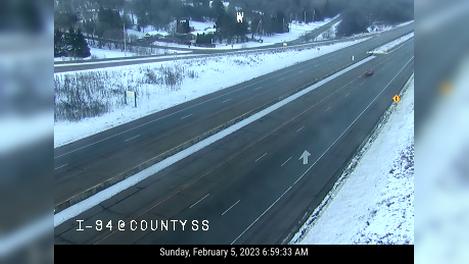 Traffic Cam Mitchell West: I-94 at County SS Player
