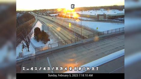 Traffic Cam West Allis: I-41/43/894 at 60th St Player