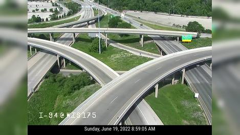 Traffic Cam Story Hill: I-94 @ WI 175 Player