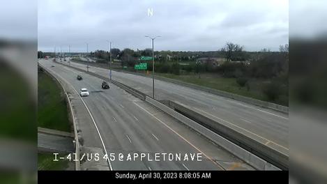 Traffic Cam Westies: I-41/US 45 at Appleton Ave Player