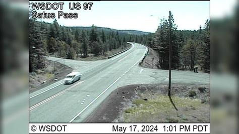 Traffic Cam Pleasant Valley: US 97 at MP 27.1: Satus Pass Player