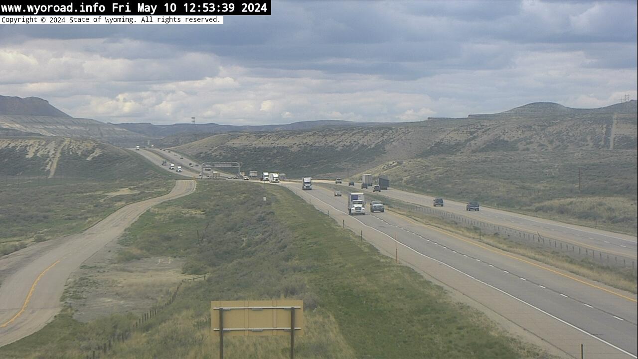 Traffic Cam Rock Springs › West: Baxter Road - WEST Player