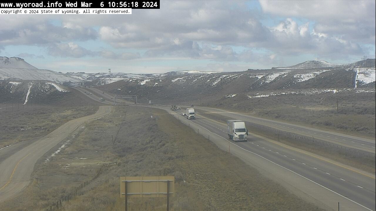 Traffic Cam Rock Springs: I - West - mm 97.9 Player
